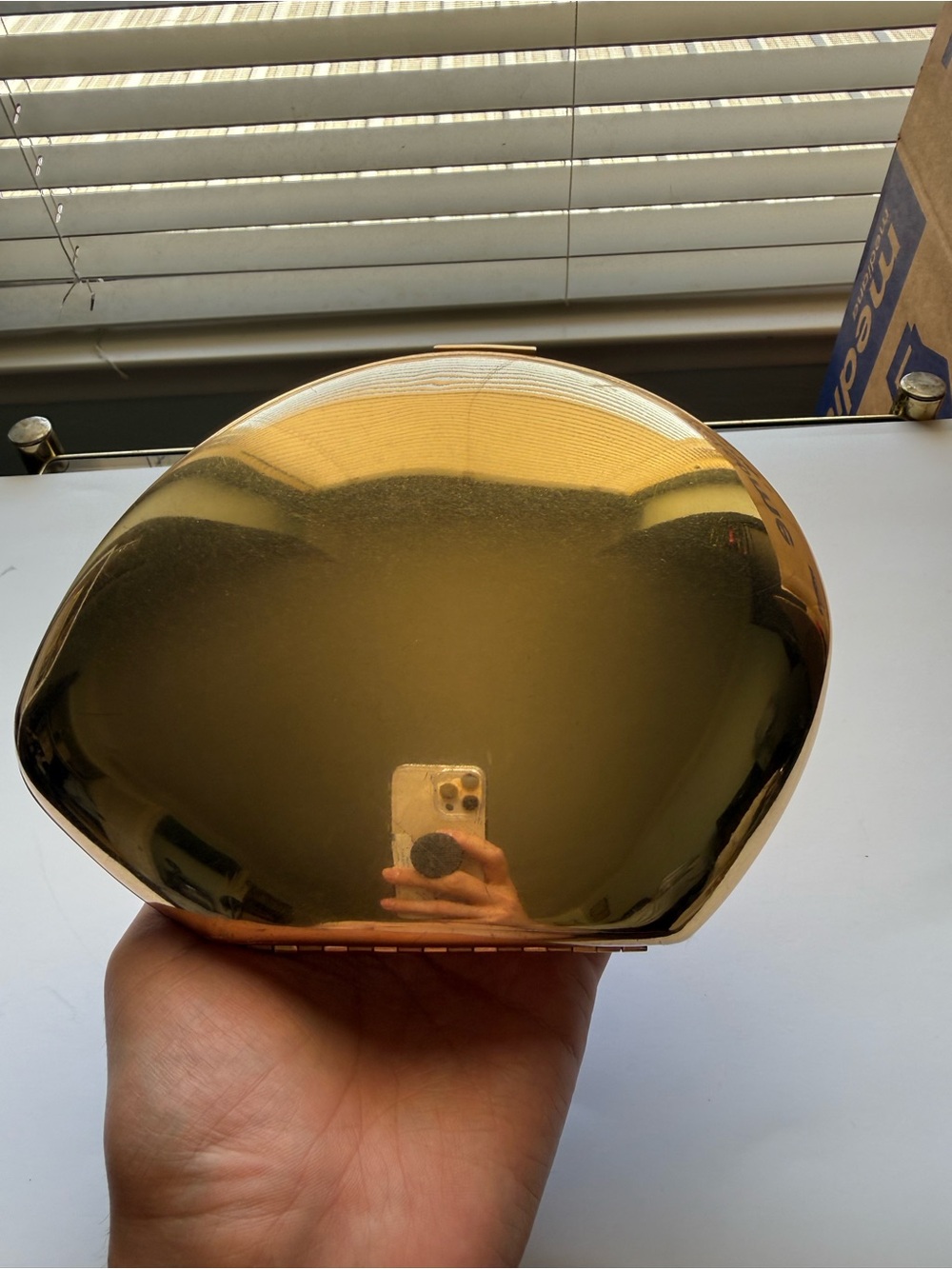 Zara Metallic Gold Shell Clutch - Picture 2 of 3